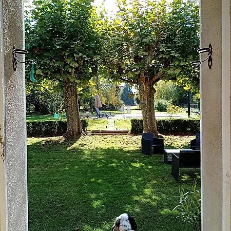 Bed & Breakfast La Du Bearn 3*