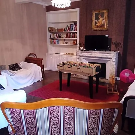 La Du Bearn Bed & Breakfast Garlin