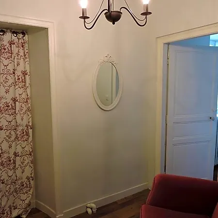 La Du Bearn Bed & Breakfast Garlin
