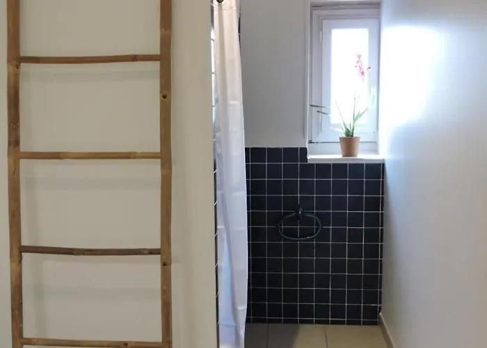 La Du Bearn فندق مبيت وإفطار 3*